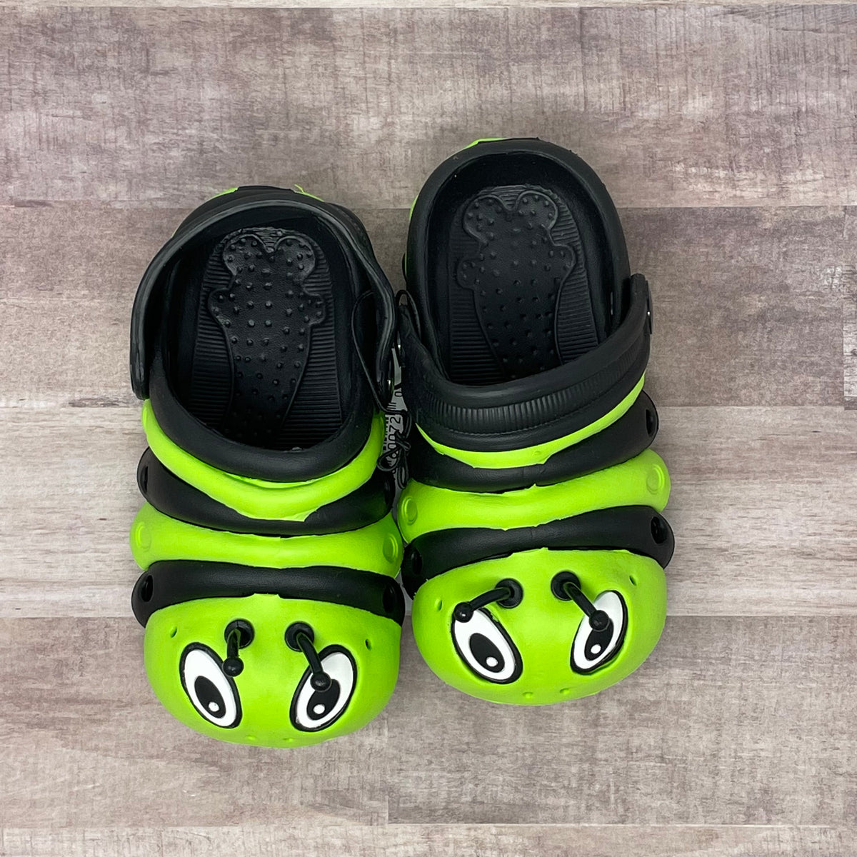 Children&#39;s Summer Slip On Clog Shoes