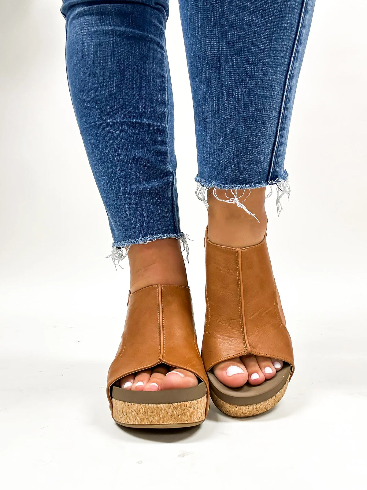 Corky&#39;s Women&#39;s Freddie Wedge Sandal Cognac Smooth