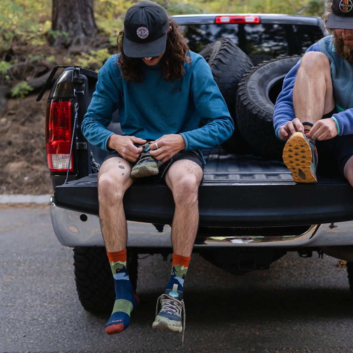 Men&#39;s Close Encounters Micro Crew Cushion Midweight Hiking Sock