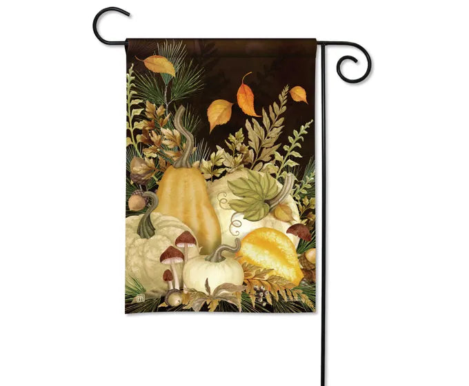 Studio M Garden Flag