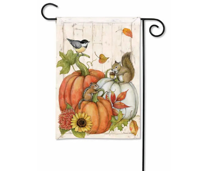 Studio M Garden Flag