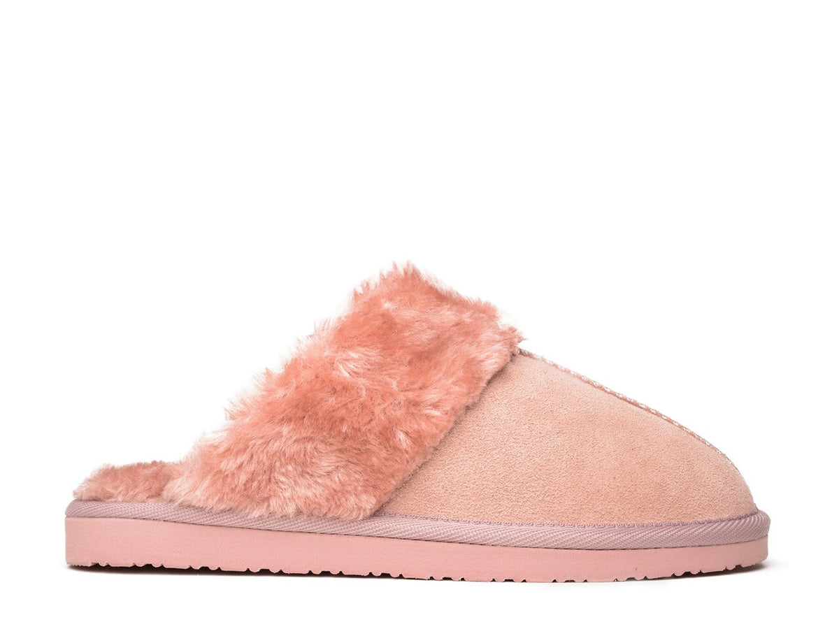 Minnetonka Blush Chesney Slip On Slippers