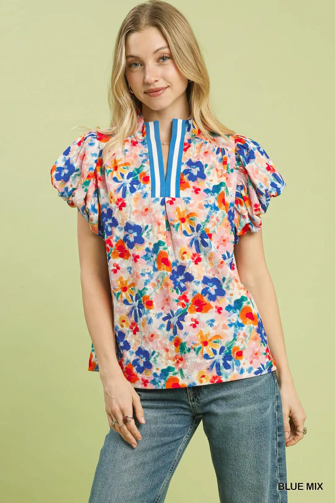 Floral Print Textured Top w/Stripe Band
