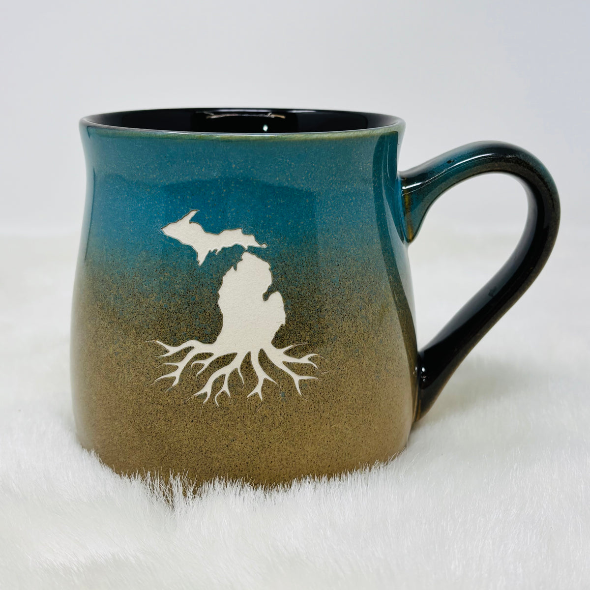 16oz MI Tavern Mug
