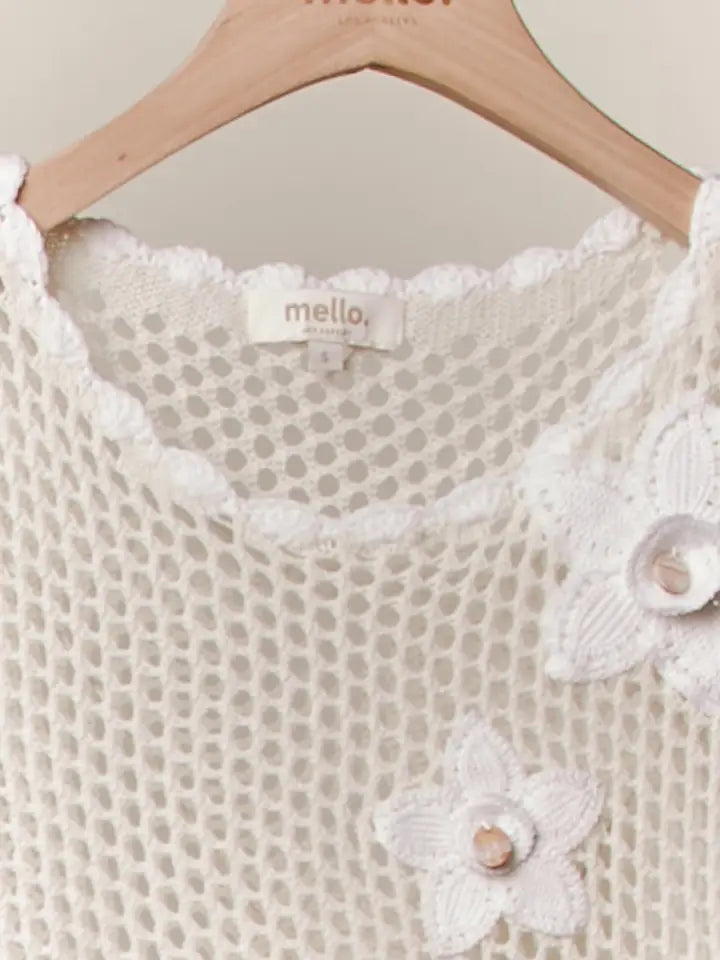 Ivory Sleeveless Knit Sleeveless Sweater