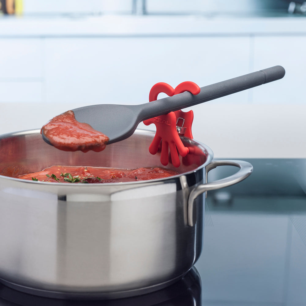 Clip to Pan Silicone Handy Spoon Rest