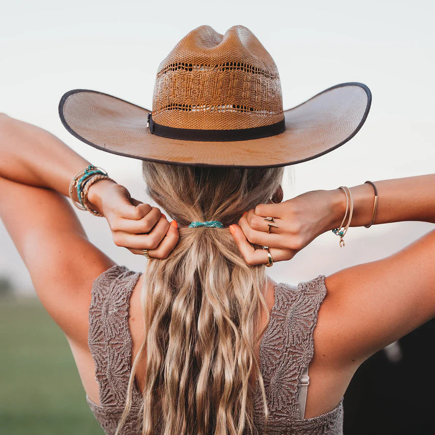 Stride: Hair + Wrist Band