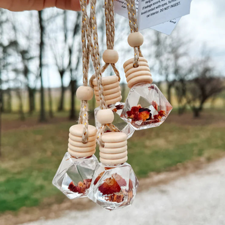 Scented by Elle Car Diffuser