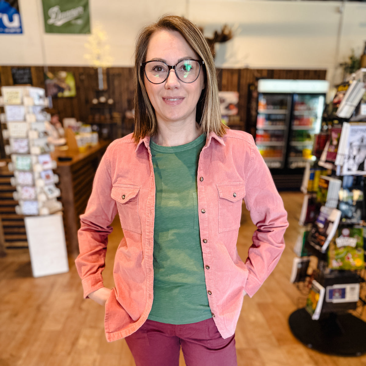 Women Scouter Cord LS Shirt - Rose