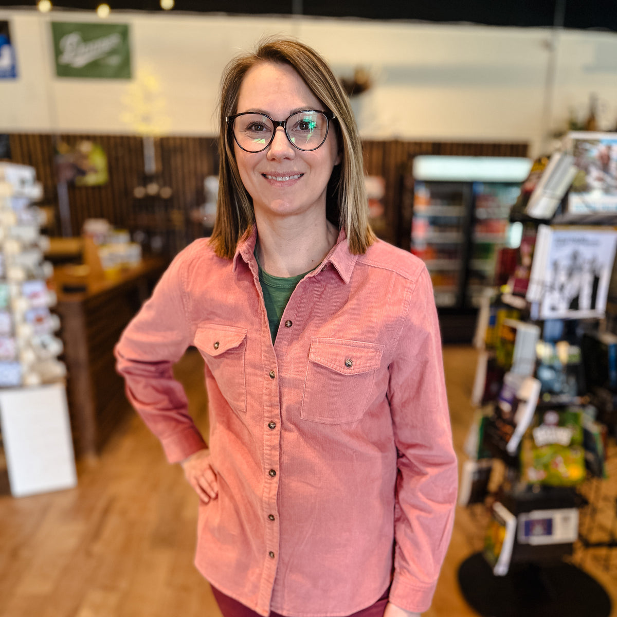Women Scouter Cord LS Shirt - Rose