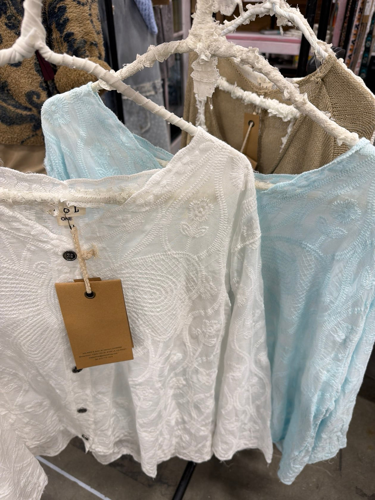 Airy Cotton Embroid Button Down 3/4 Slv O/S