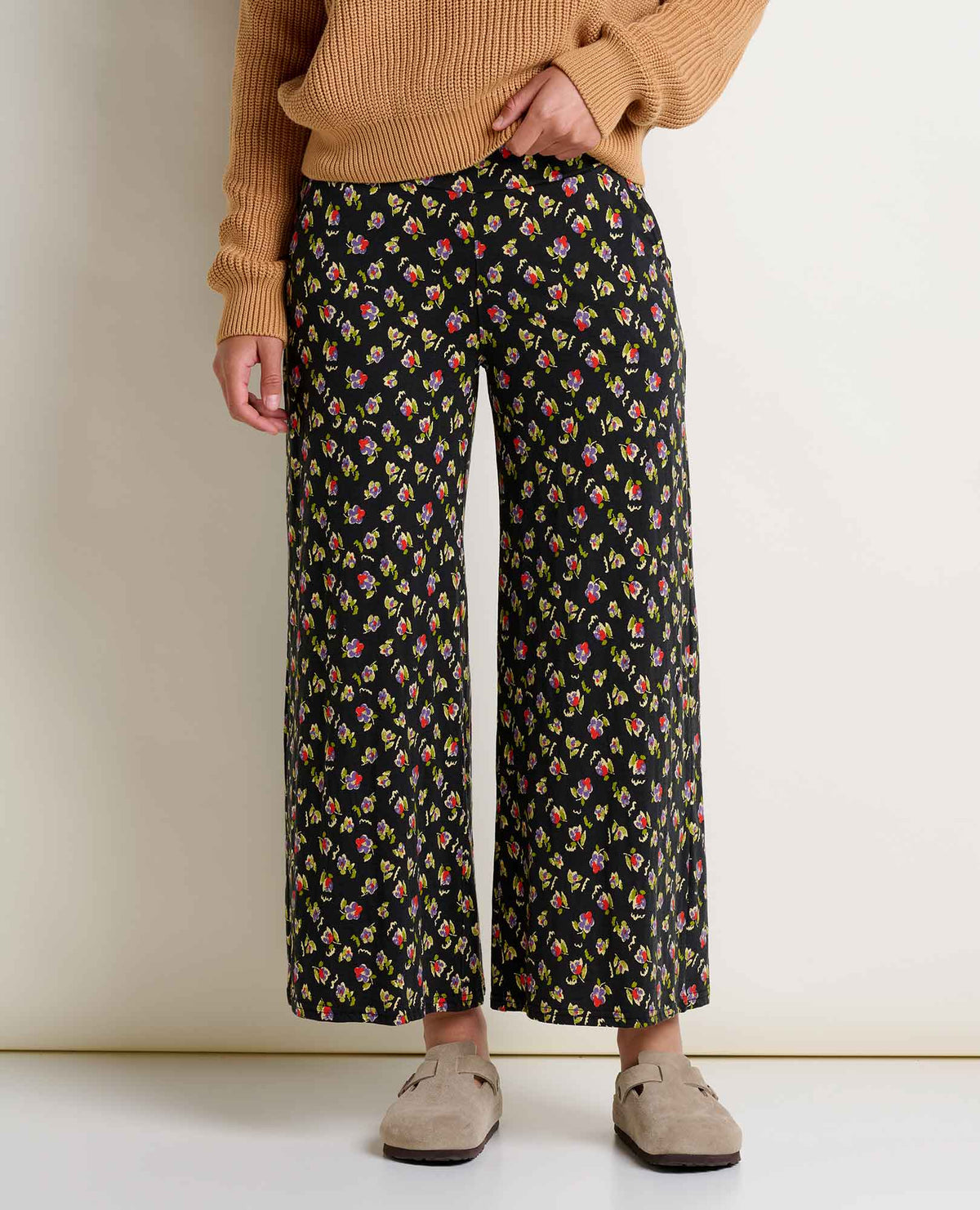 Chaka Wide Leg Pants - Black Pansy Print