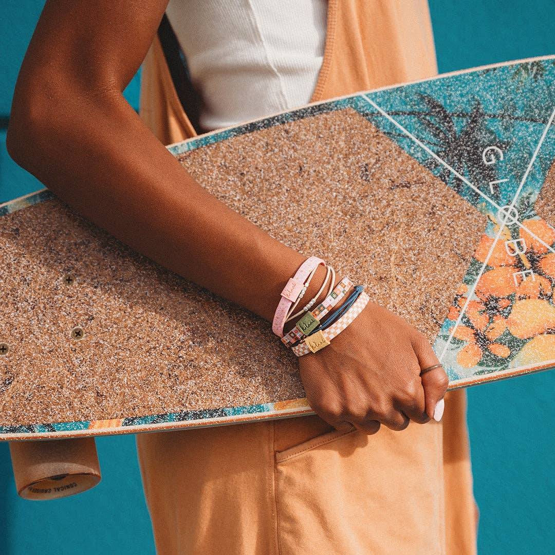 Groove: Hair + Wrist Band