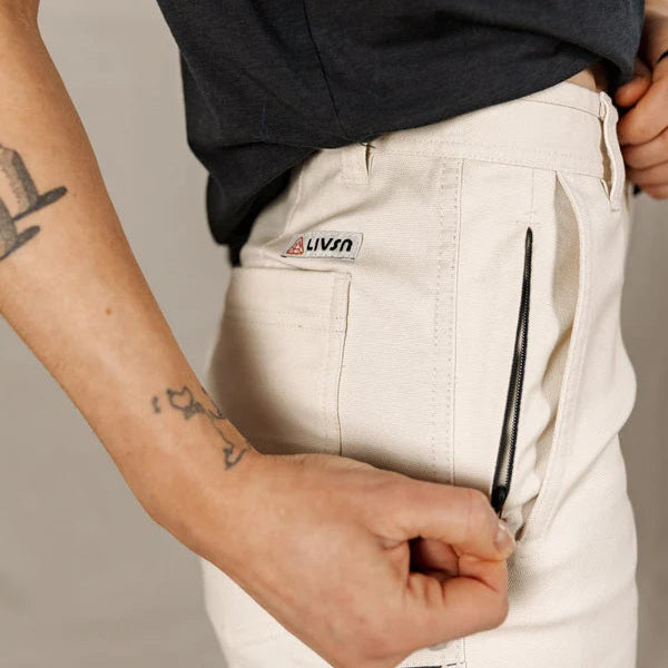 Women&#39;s Flex Canvas Shorts