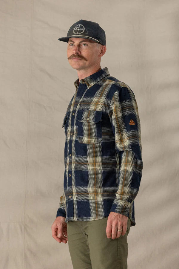 Men&#39;s Benchmark Field Flannel
