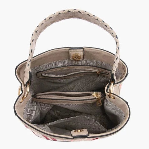 Maude Satchel