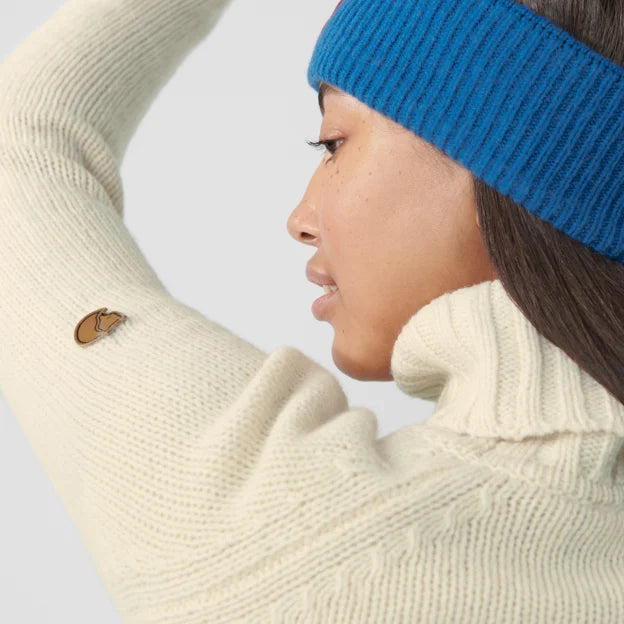 Women&#39;s Ovik Cable Knit Roller Neck Sweater