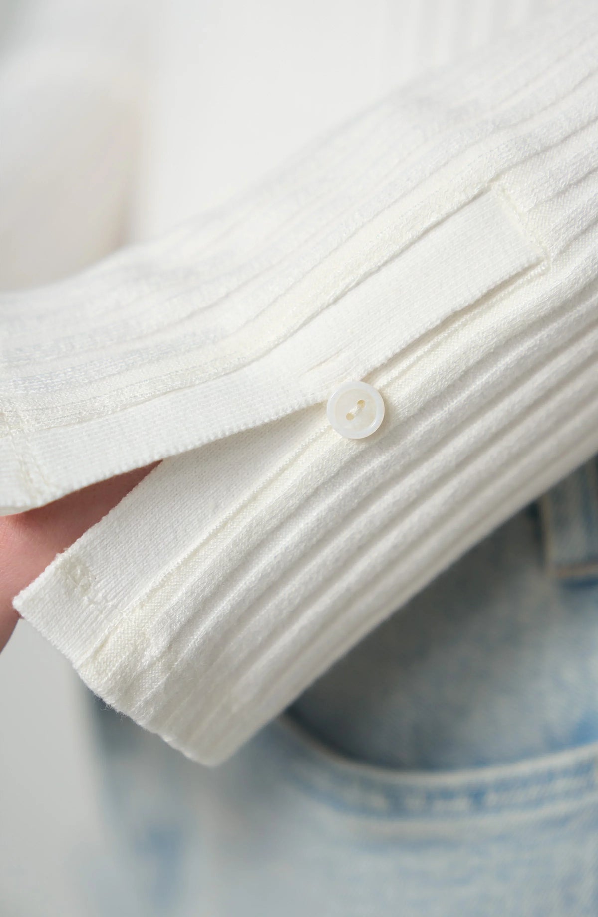 Long Sleeve Scoop Neck Knit Top