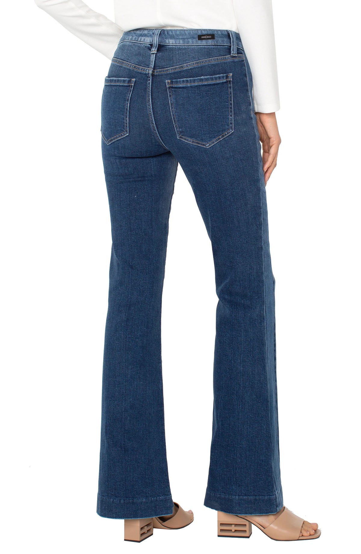Hannah Flare w/ Blocking Details 32&quot; Inseam