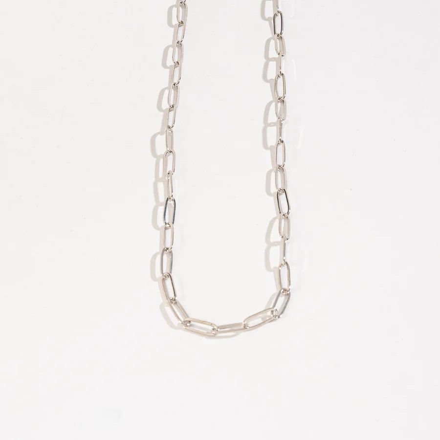 Layer Me 18&quot; Chain Necklace