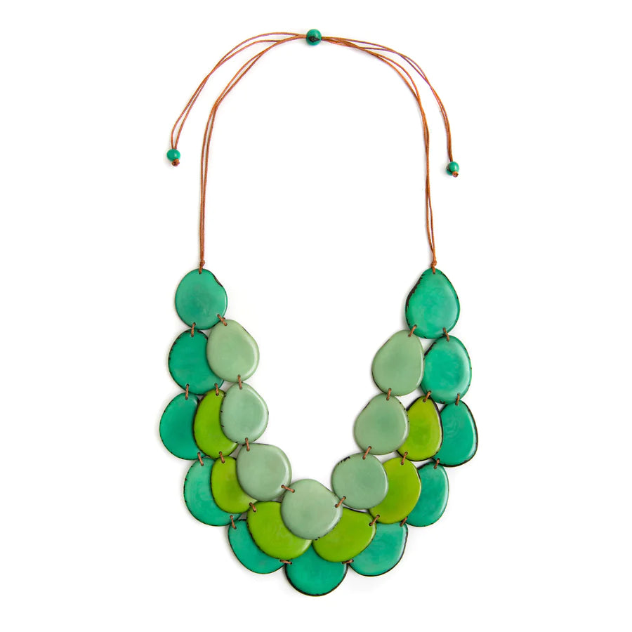 Tagua Amigas Necklace