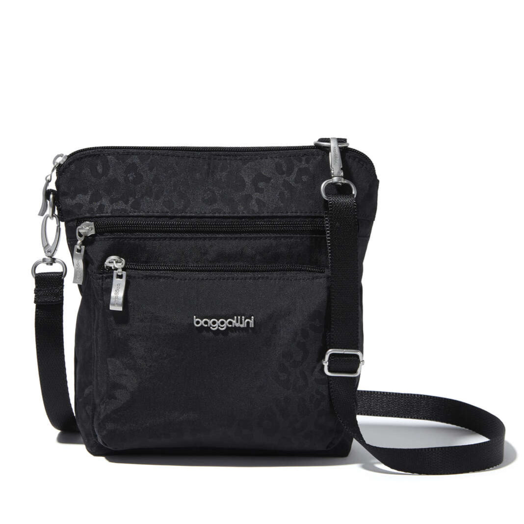 Modern Pocket Crossbody