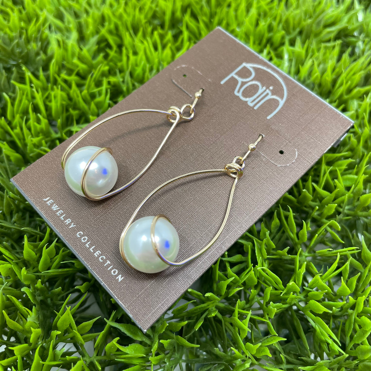 Loopy Pearl Drop Earrings