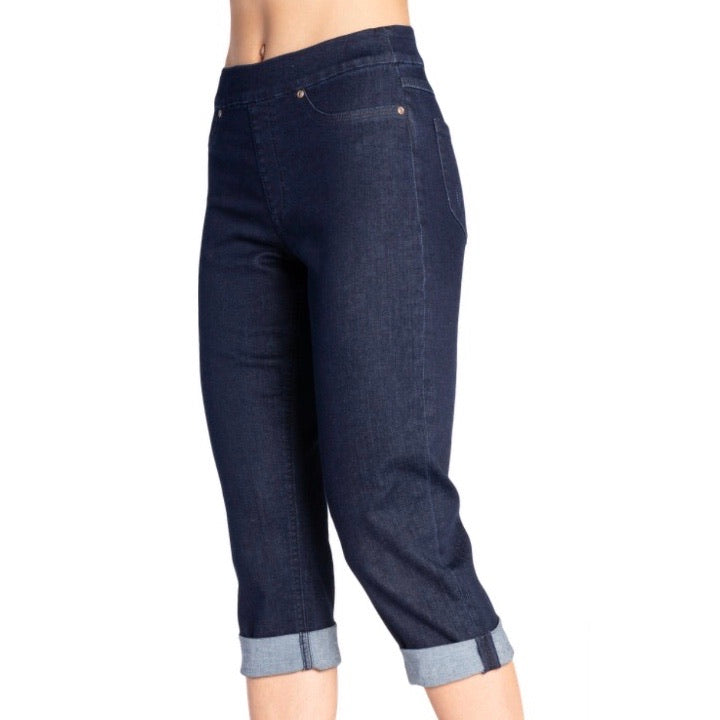 Carreli Jeans®  Angela Fit Capri In Black Wash