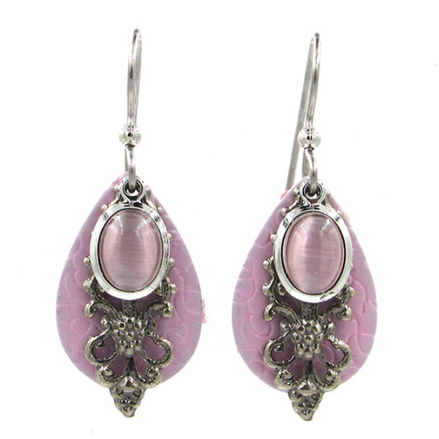 Stone w/ Filigree on Tear Earrings