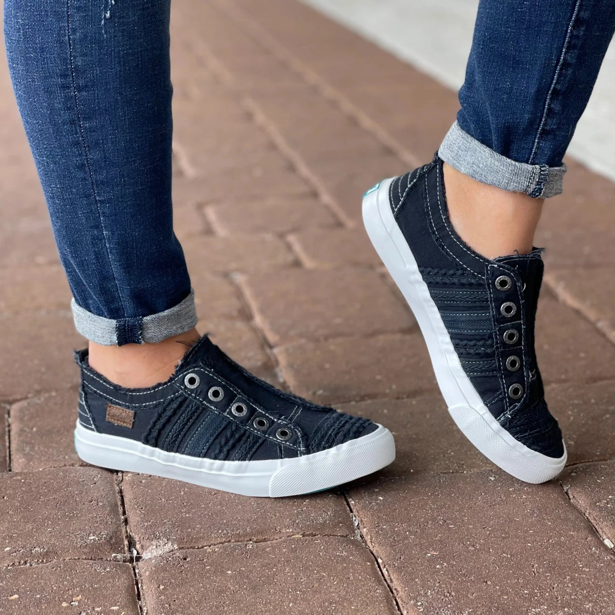 Parlane Black Canvas Shoe