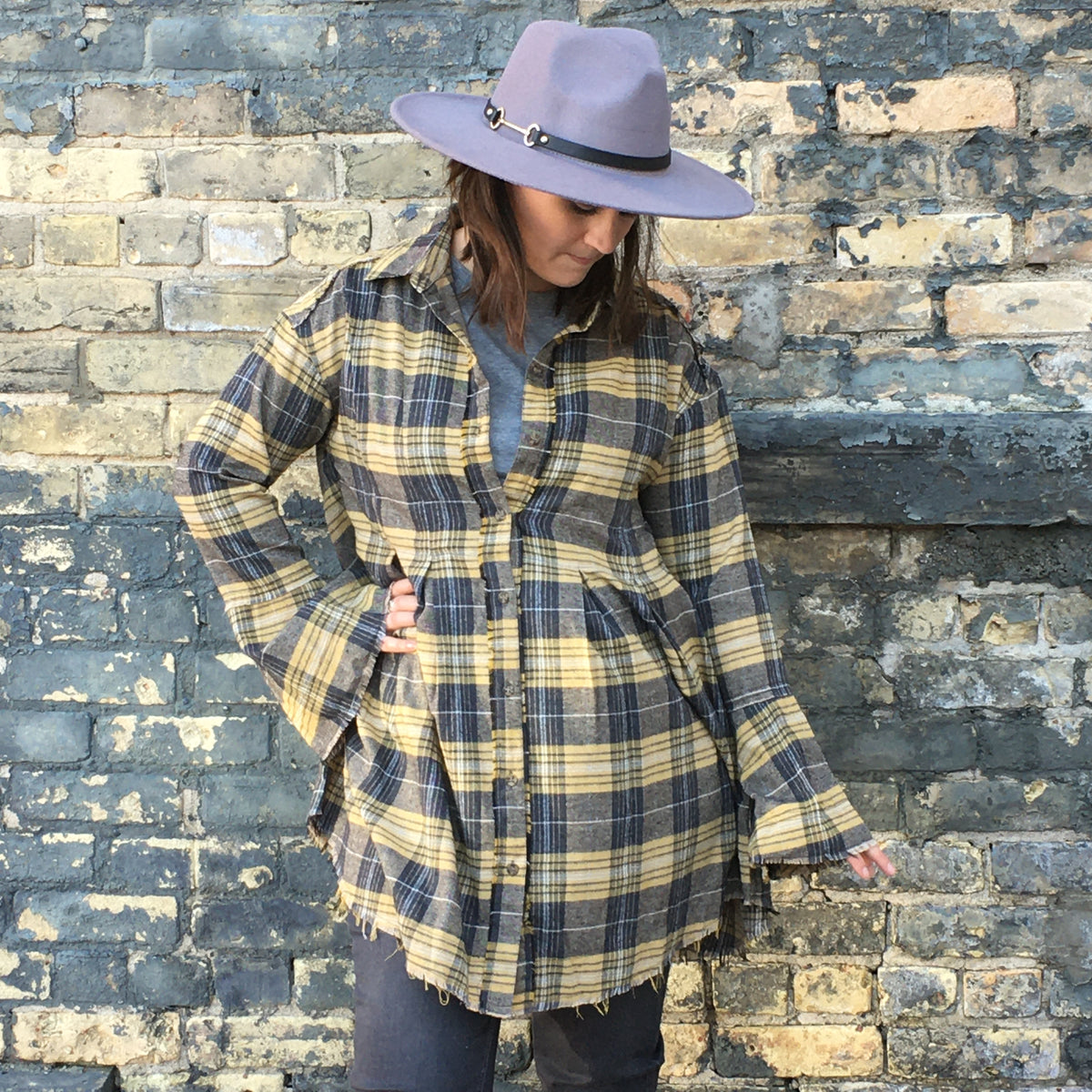 Large Brim Fedora w/ Buckle