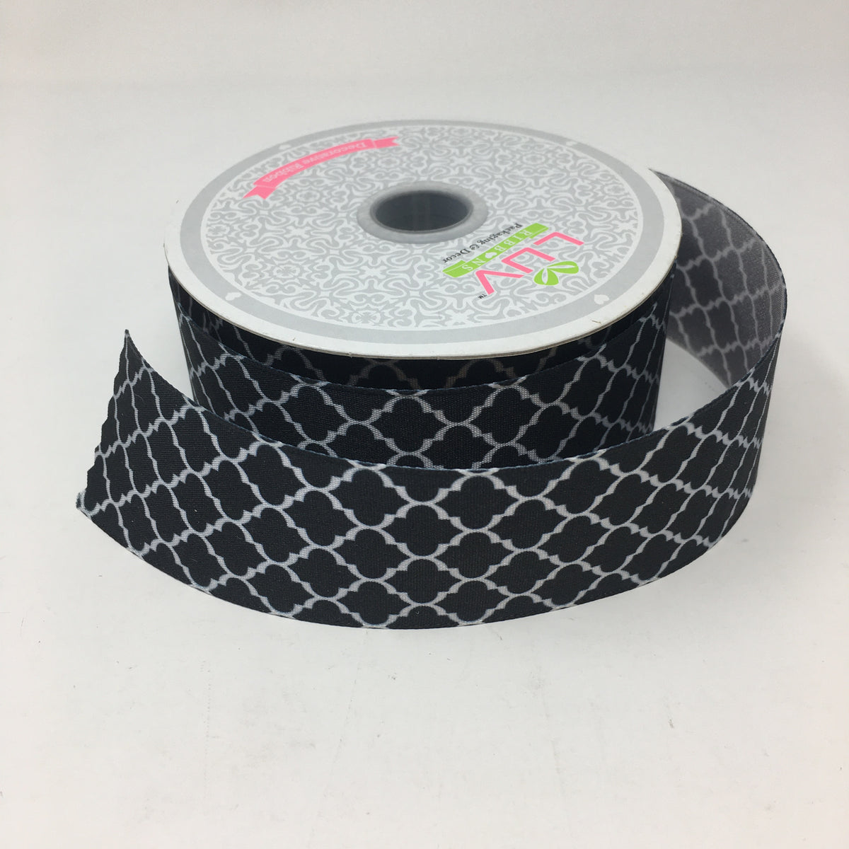 Black/White Quatrefoil Ribbon Roll