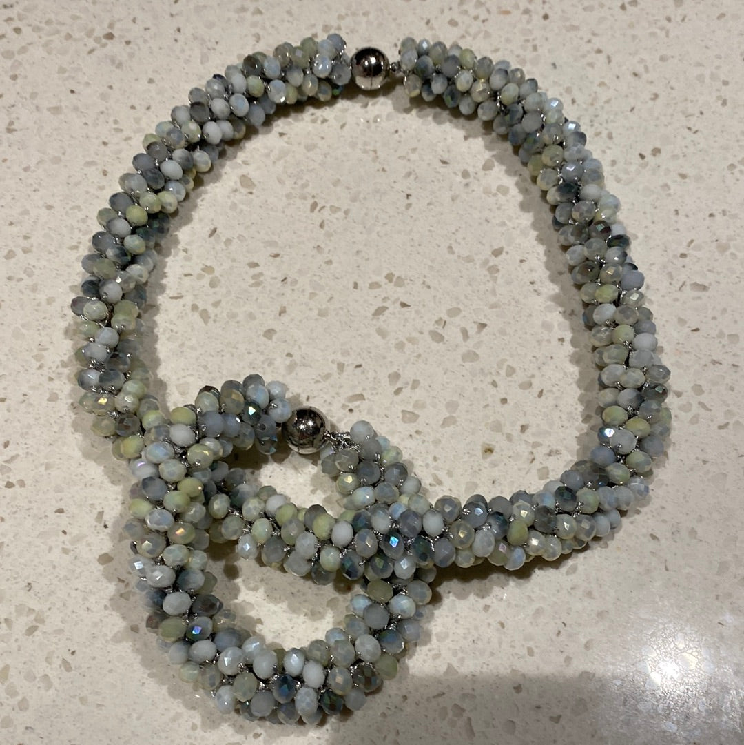 Wide Beaded Magnetic Necklace/Bracelet Set