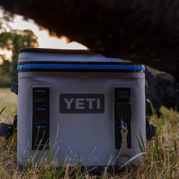 Yeti Molle Zinger