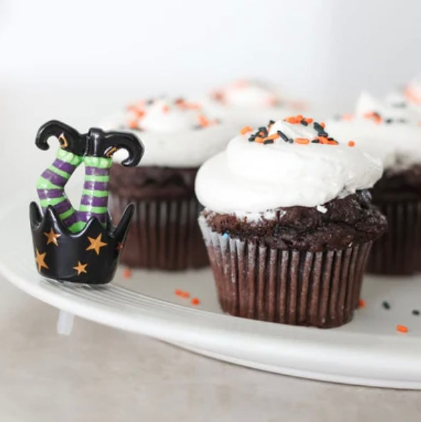 What&#39;s Up, Witches? Witches Feet Nora Mini