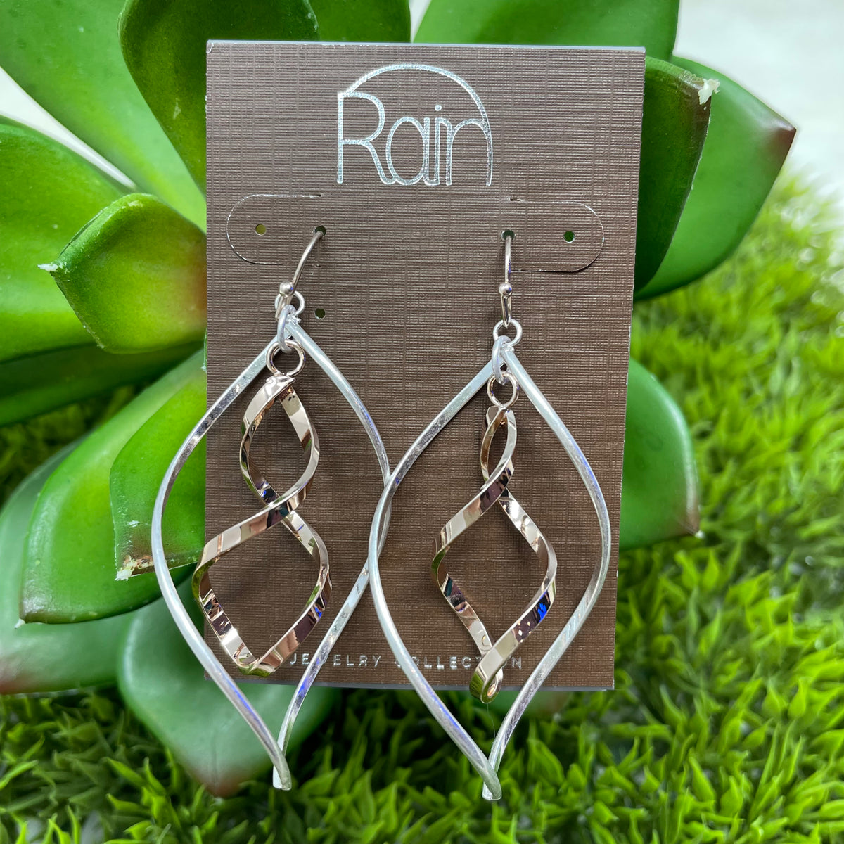 Rose Gold Twirl Center Earrings