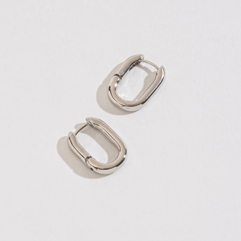 Md Link Huggie Hoops Earrings