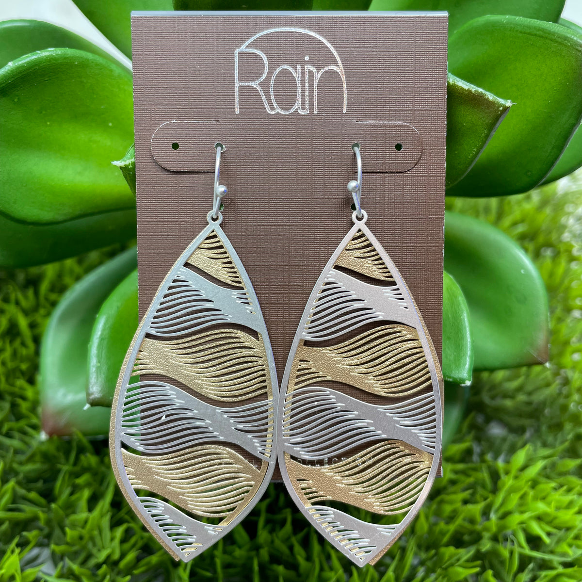 Two Toned Filigree Wave Earrings