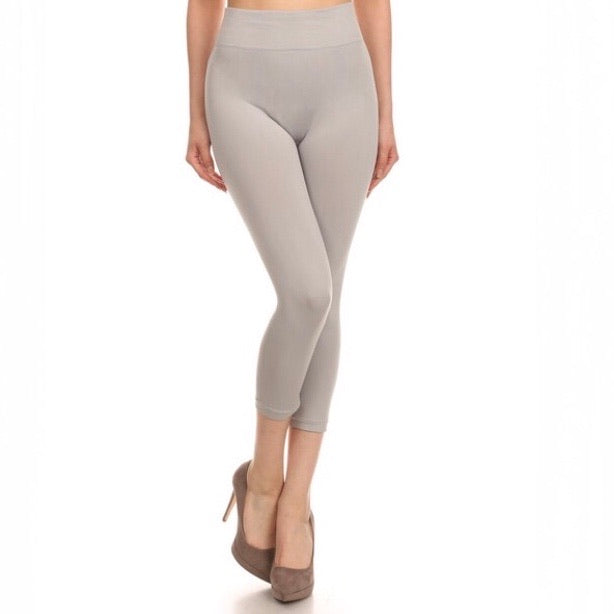Yelete Capri Leggings