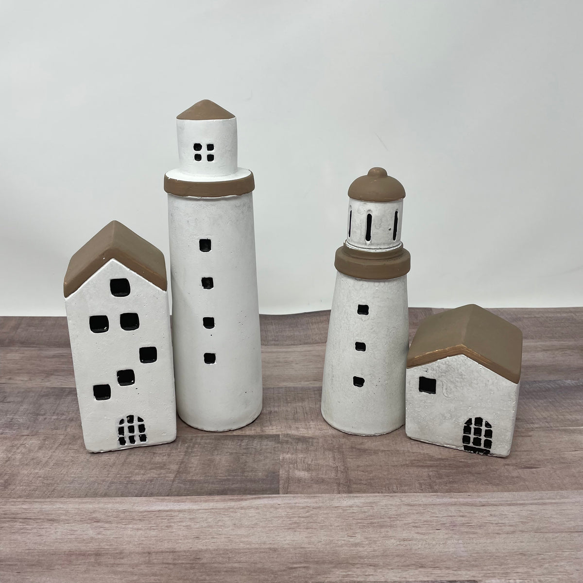 7.1&quot; Cement Lighthouse