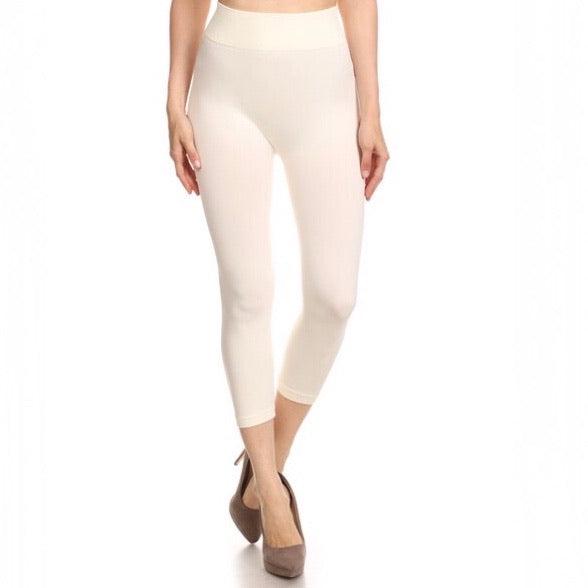Yelete Capri Leggings