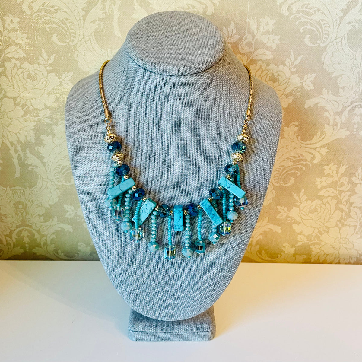 Beaded Chunky Necklace &amp; Earring Set