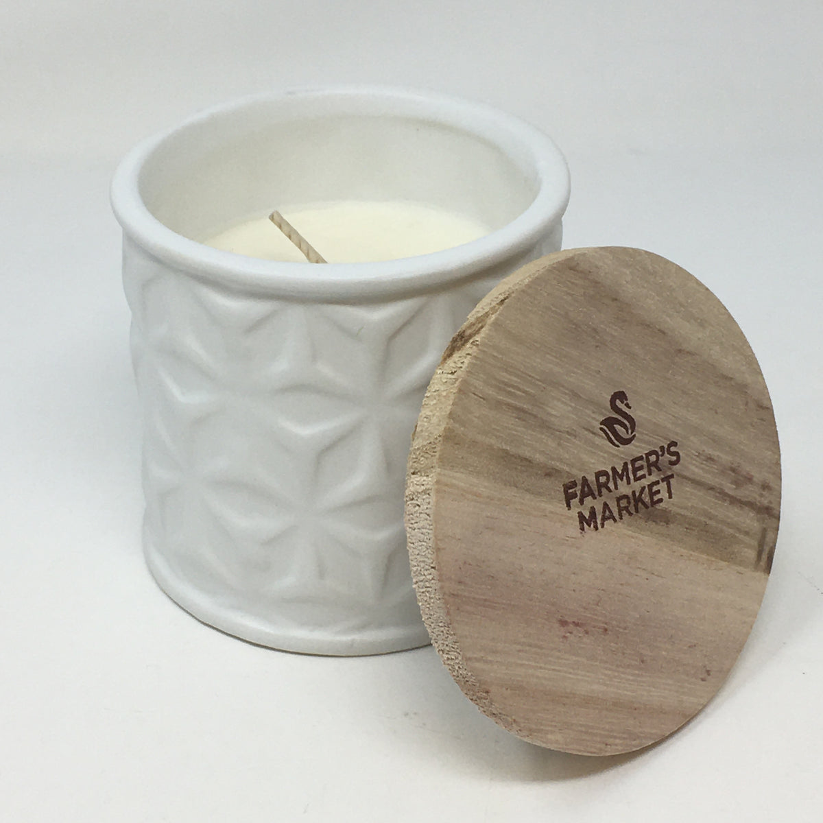 Short Round White Candle Collection