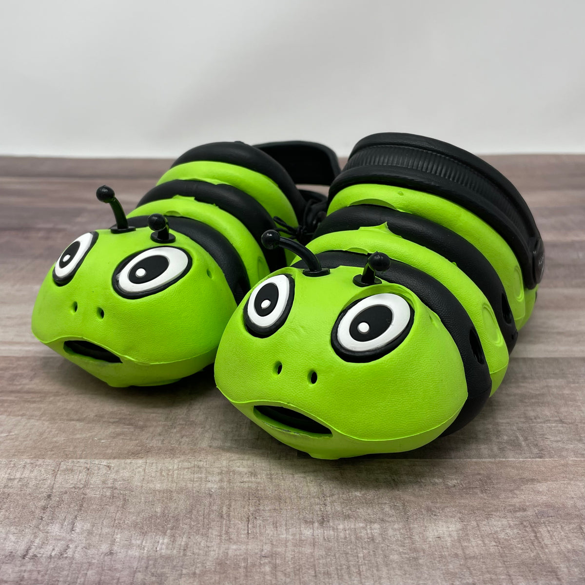 Children&#39;s Summer Slip On Clog Shoes